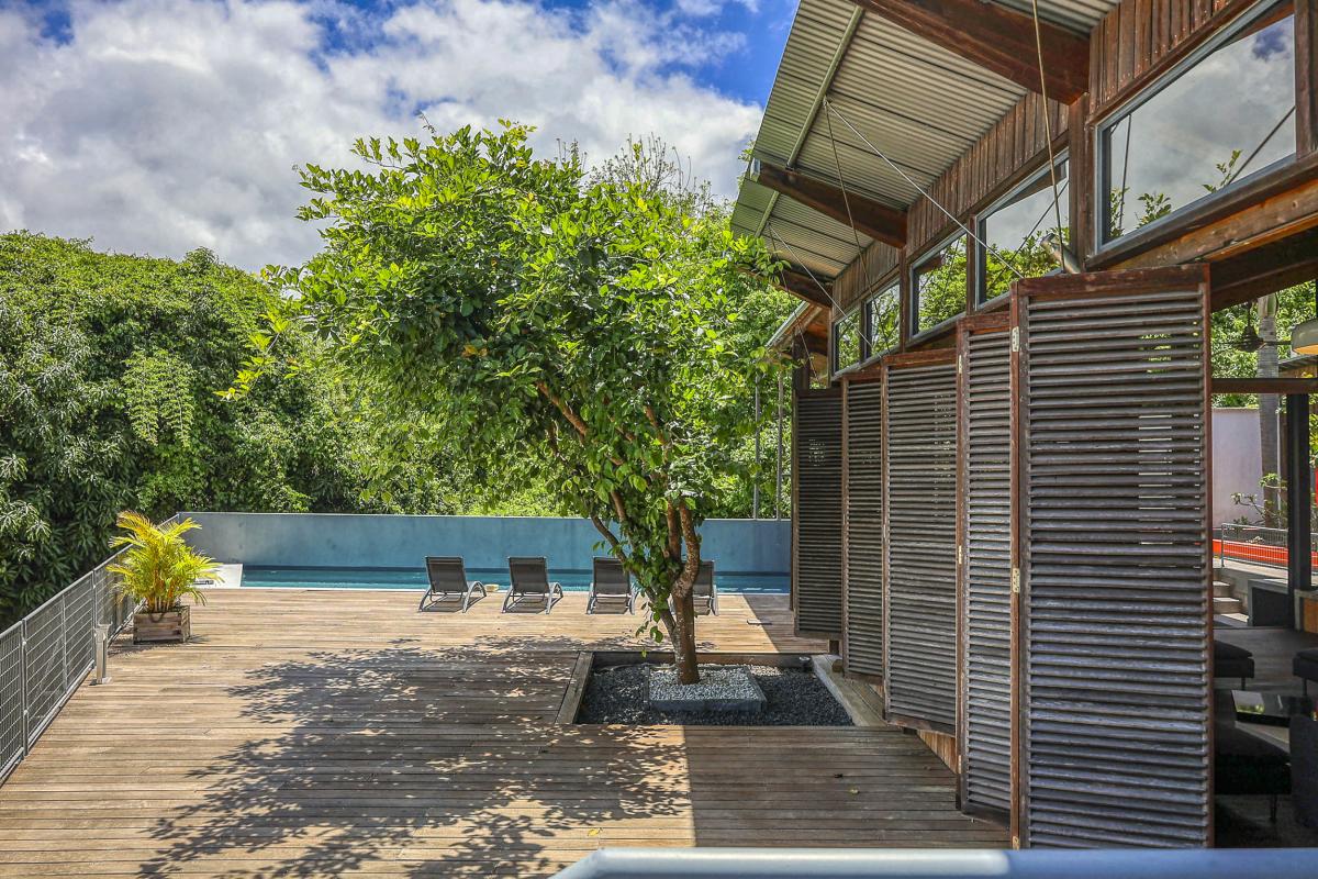 2.Location villa piscine Le Gosier Guadeloupe_Vue Ensemble